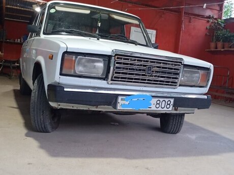 LADA (VAZ) 2107