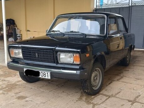 LADA (VAZ) 2107