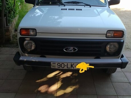 LADA (VAZ) Niva