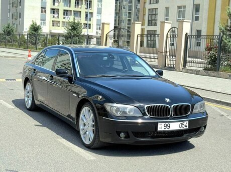 BMW 730