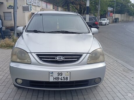 Kia Carens