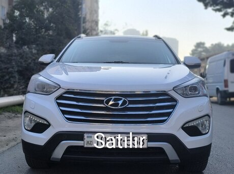 Hyundai Grand Santa Fe