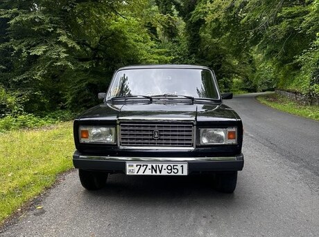 LADA (VAZ) 2107