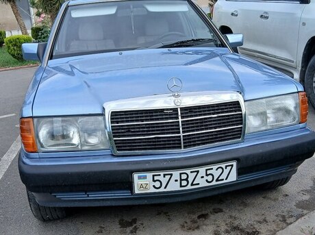 Mercedes 190