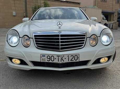 Mercedes E 220