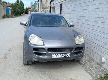 Porsche Cayenne Turbo