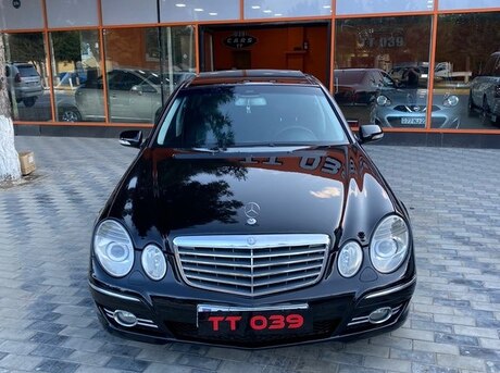 Mercedes E 200