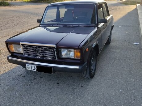 LADA (VAZ) 2107