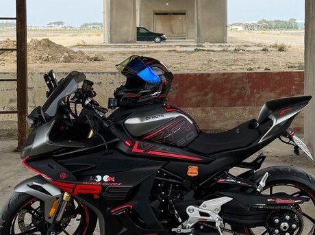 CFMOTO 450 SR-S