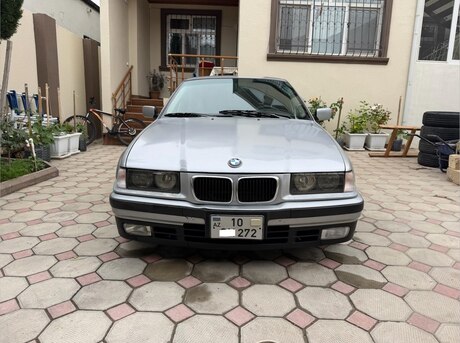 BMW 328