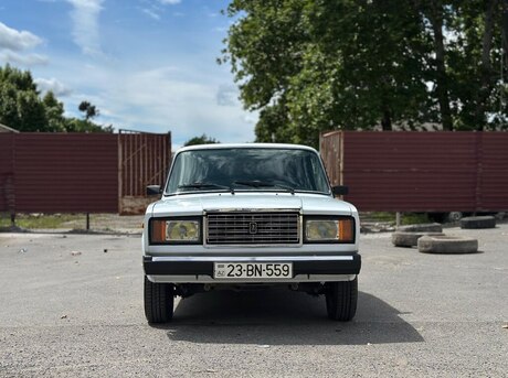 LADA (VAZ) 2107
