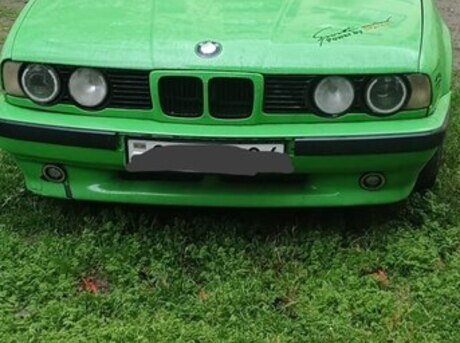 BMW 525