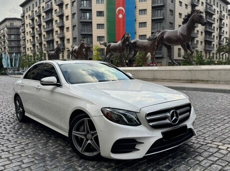 Mercedes E 300
