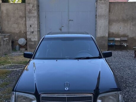 Mercedes C 220