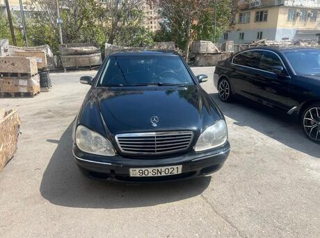 Mercedes S 320