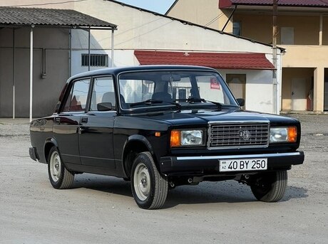 LADA (VAZ) 2107