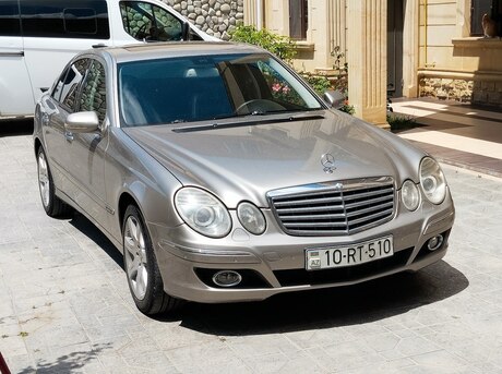 Mercedes E 280