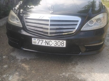 Mercedes S 500