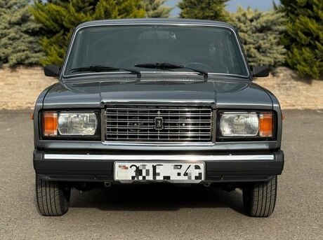 LADA (VAZ) 2107