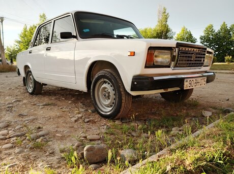 LADA (VAZ) 2107