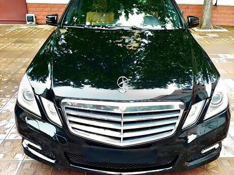 Mercedes E 220