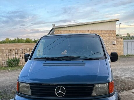 Mercedes Vito 114