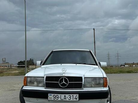 Mercedes 190