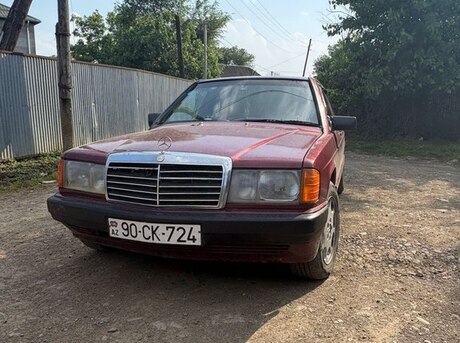 Mercedes 190