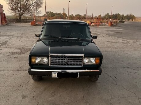 LADA (VAZ) 2107