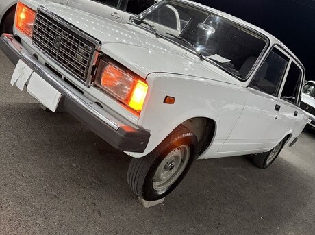 LADA (VAZ) 2107