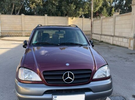 Mercedes ML 230