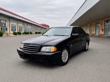Mercedes C 230