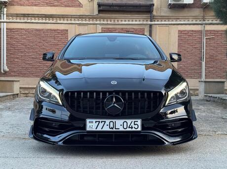Mercedes CLA 45 AMG 4MATIC
