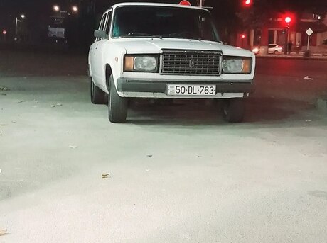 LADA (VAZ) 2107