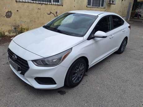Hyundai Accent