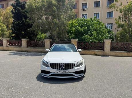 Mercedes C 300