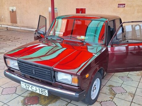 LADA (VAZ) 2107