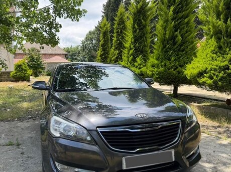 Kia Cadenza