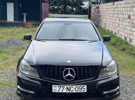 Mercedes C 250