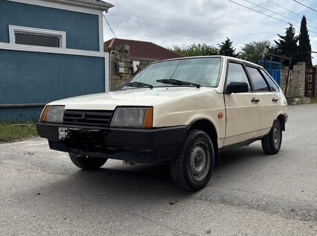 LADA (VAZ) 2109