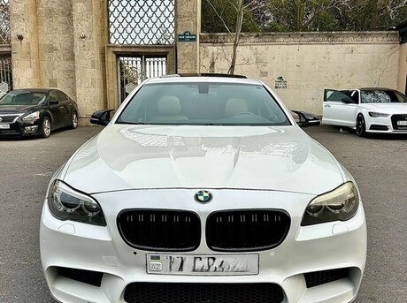 BMW 528