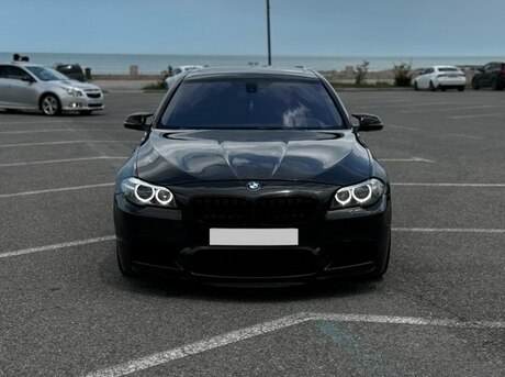 BMW 528
