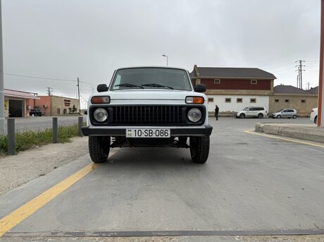 LADA (VAZ) Niva