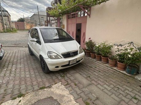 Mercedes A 160