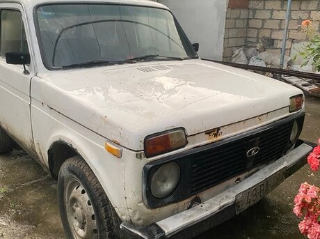 LADA (VAZ) Niva