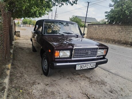LADA (VAZ) 2107