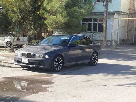 BMW 525