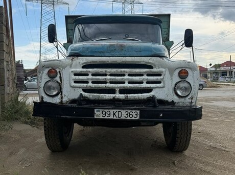 ZIL 130