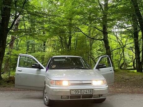 LADA (VAZ) 2112