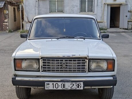 LADA (VAZ) 2107